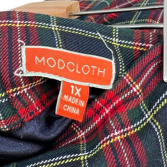 ModCloth Swingy Full Skirt Plaid Check Print Bow Waist Blue Red Plus Size 1X - Picture 8 of 10